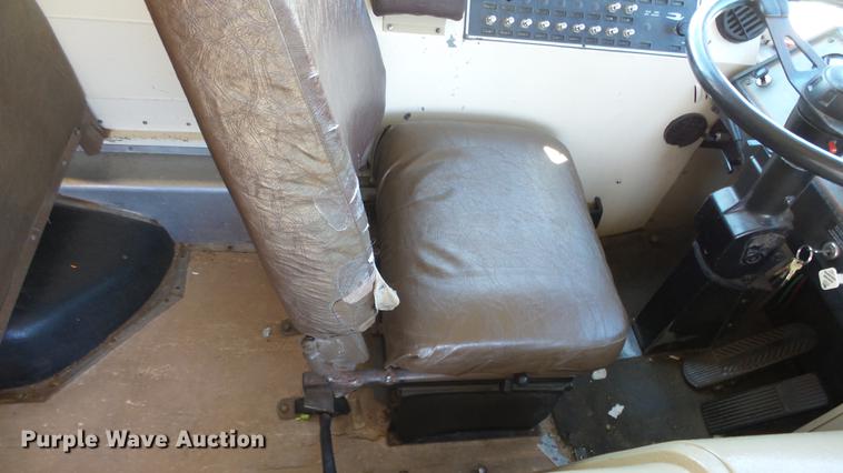 image for item DE7194 1993 Blue Bird All American school bus