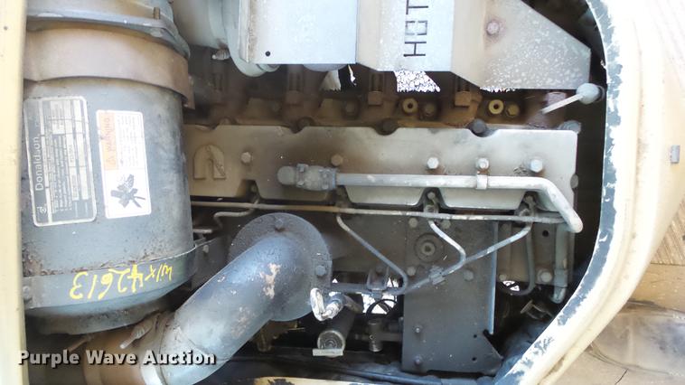 image for item DE7194 1993 Blue Bird All American school bus