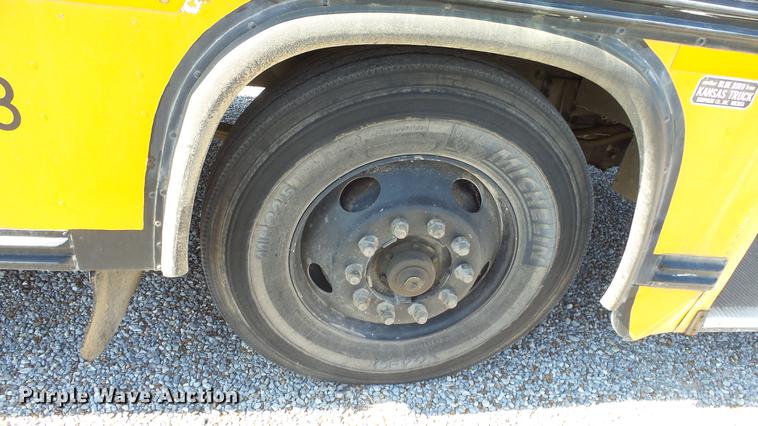 image for item DE7194 1993 Blue Bird All American school bus