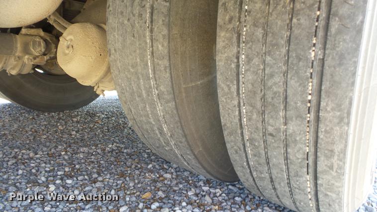 image for item DE7194 1993 Blue Bird All American school bus