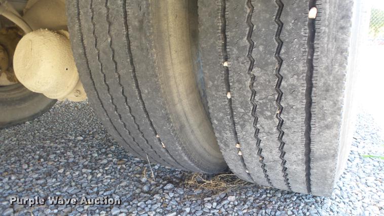 image for item DE7195 1993 Blue Bird All American school bus