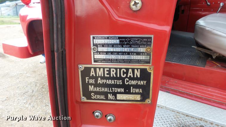 image for item DF4281 1964 Ford 600 fire truck