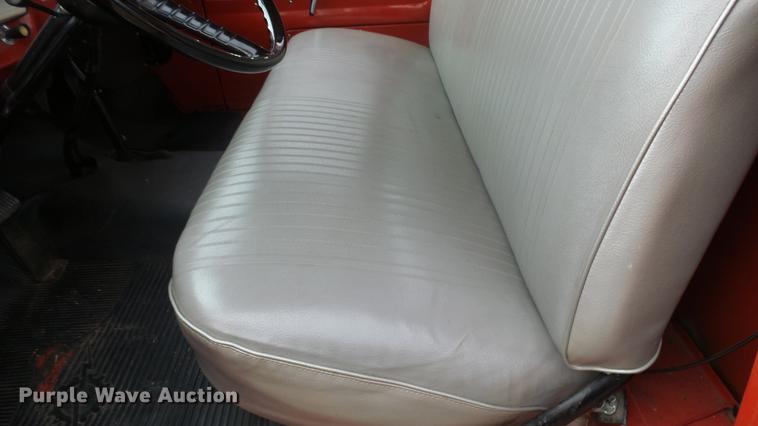 image for item DF4281 1964 Ford 600 fire truck