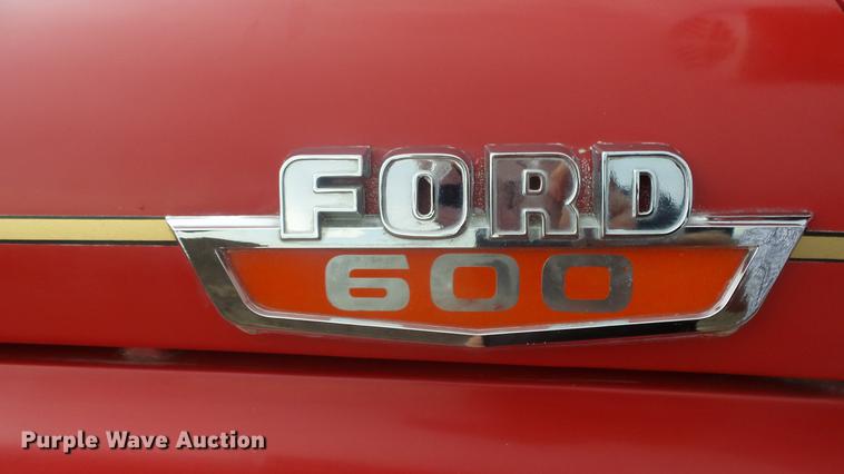 image for item DF4281 1964 Ford 600 fire truck