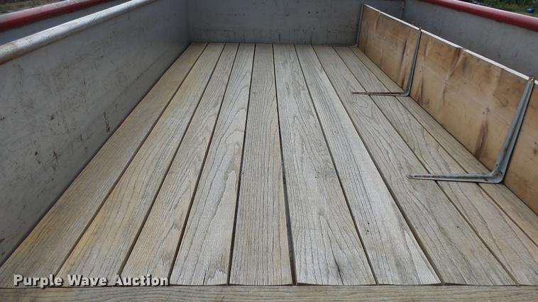 image for item DF4281 1964 Ford 600 fire truck