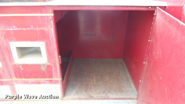 image for item DF4281 1964 Ford 600 fire truck