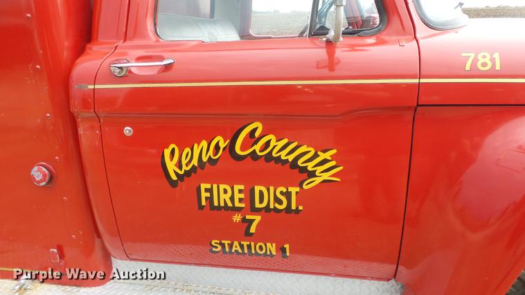 image for item DF4281 1964 Ford 600 fire truck