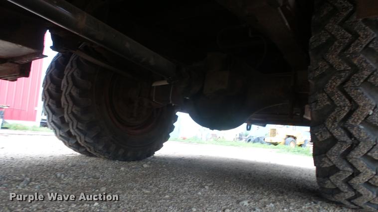 image for item DF4281 1964 Ford 600 fire truck