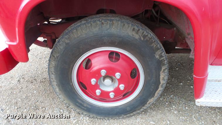 image for item DF4281 1964 Ford 600 fire truck