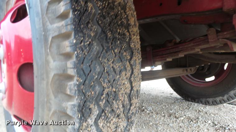 image for item DF4281 1964 Ford 600 fire truck