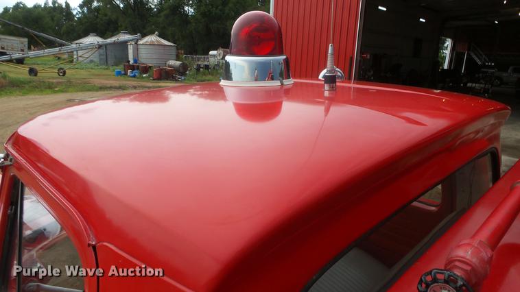 image for item DF4281 1964 Ford 600 fire truck