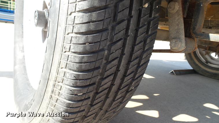 image for item DM9915 2007 Magnum MLT4200 light plant