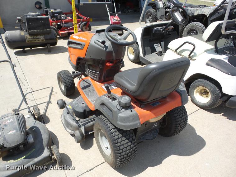 image for item DT9401 (2) lawn mowers