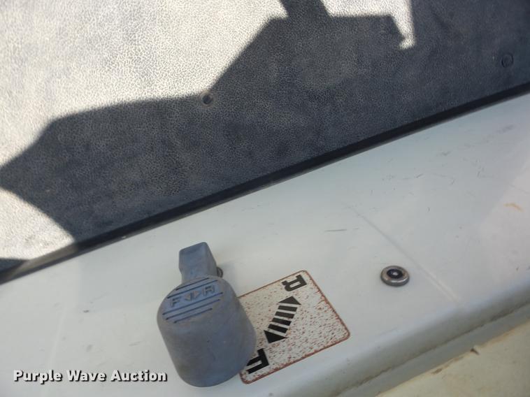 image for item DT9408 1997 Yamaha G16A golf cart