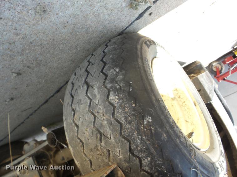 image for item DT9408 1997 Yamaha G16A golf cart