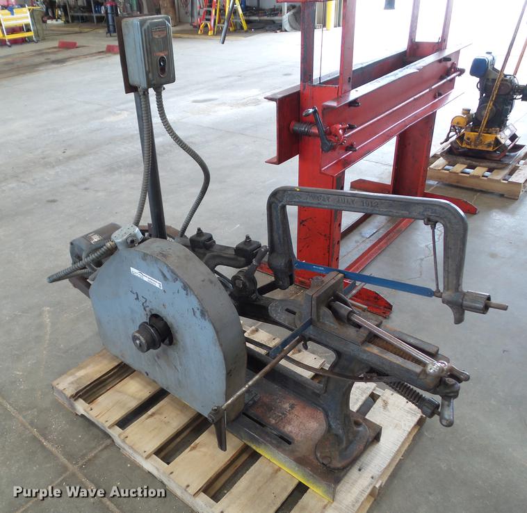 image for item DZ9375 Marvel Draw Cut No. 2 metal saw