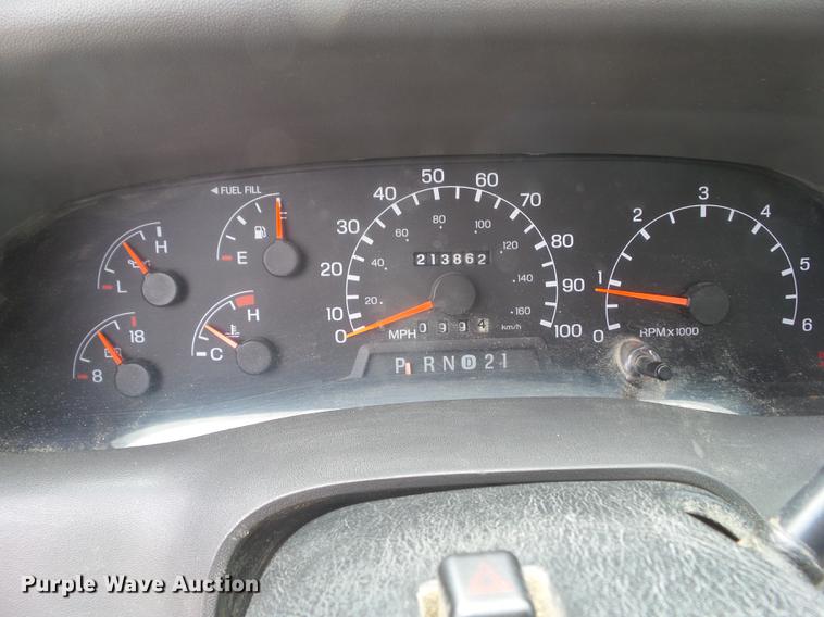 image for item DZ9379 1999 Ford F250 Super Duty SuperCab pickup truck