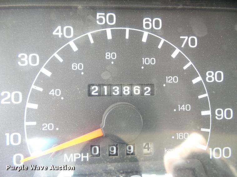 image for item DZ9379 1999 Ford F250 Super Duty SuperCab pickup truck