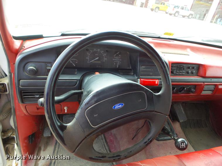 image for item DZ9380 1992 Ford F250 SuperCab flatbed pickup truck