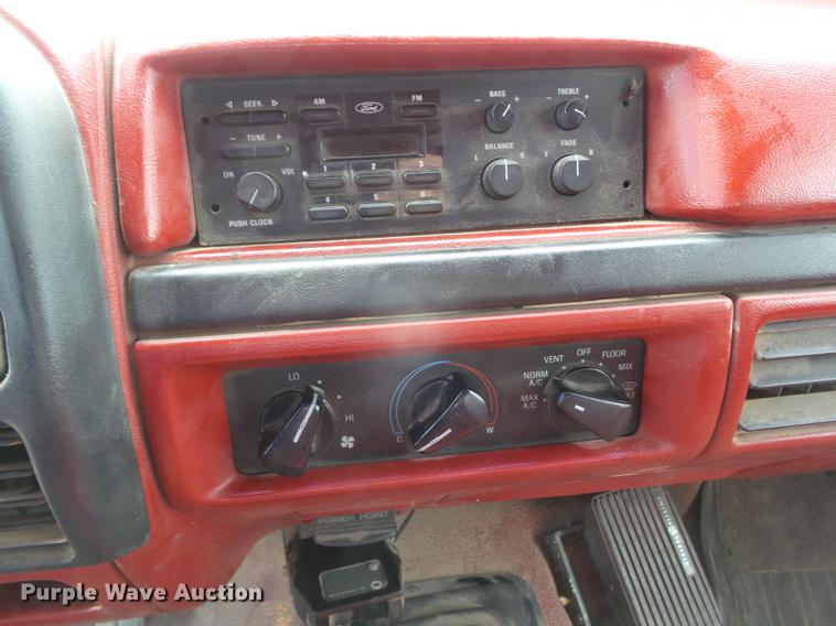 image for item DZ9380 1992 Ford F250 SuperCab flatbed pickup truck