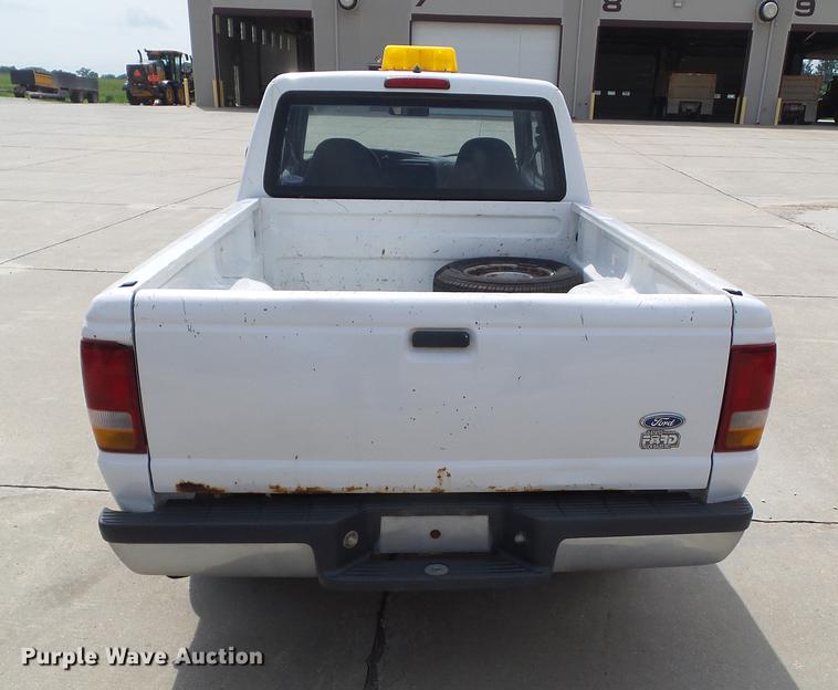 image for item DZ9382 1997 Ford Ranger SuperCab pickup truck