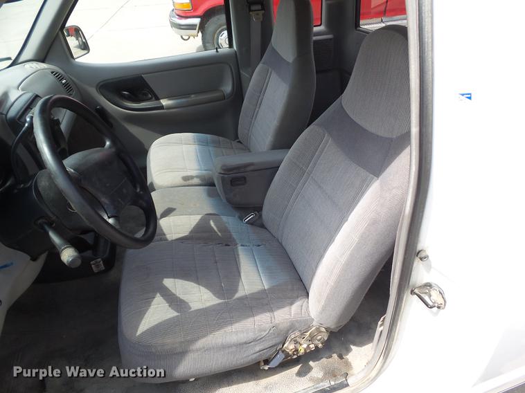 image for item DZ9382 1997 Ford Ranger SuperCab pickup truck