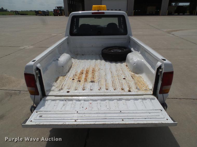 image for item DZ9382 1997 Ford Ranger SuperCab pickup truck