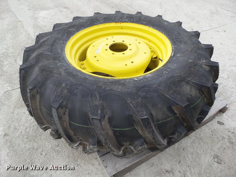 image for item DZ9384 Firestone 18.4-30 tire