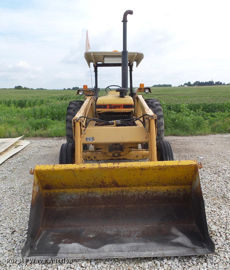 image for item DZ9391 1983 Ford 6610 tractor