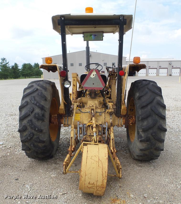 image for item DZ9391 1983 Ford 6610 tractor