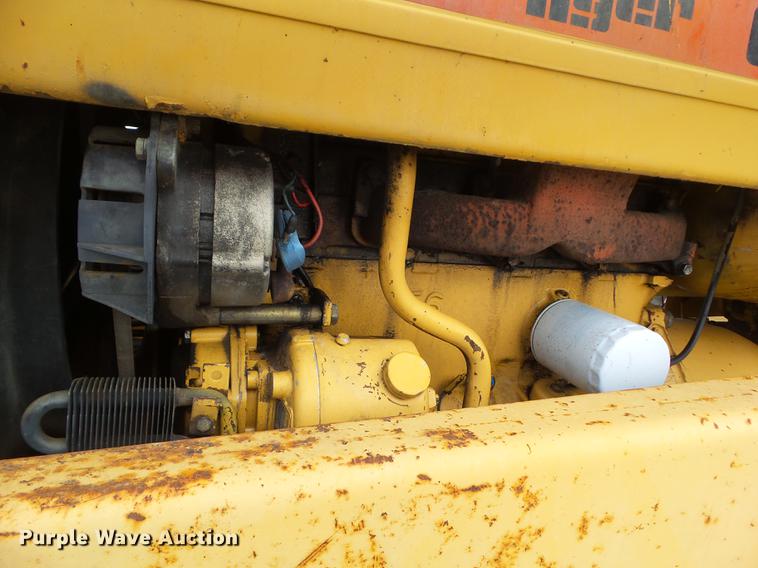 image for item DZ9391 1983 Ford 6610 tractor