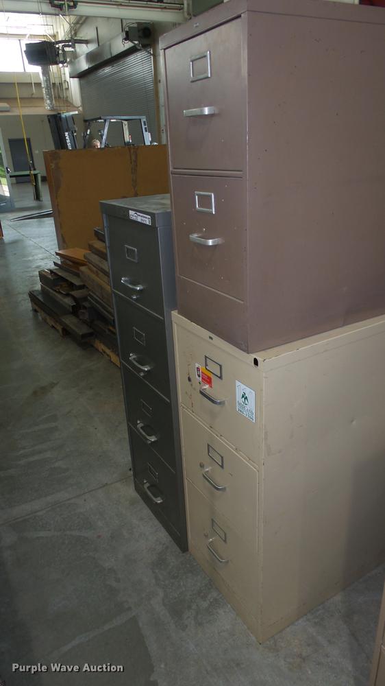 image for item EF9173 (3) filing cabinets
