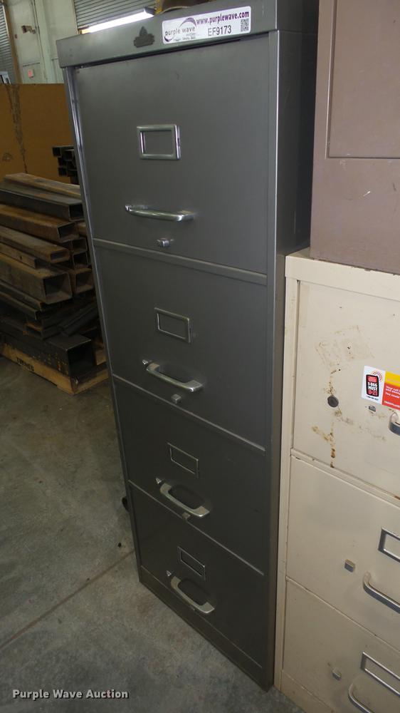 image for item EF9173 (3) filing cabinets