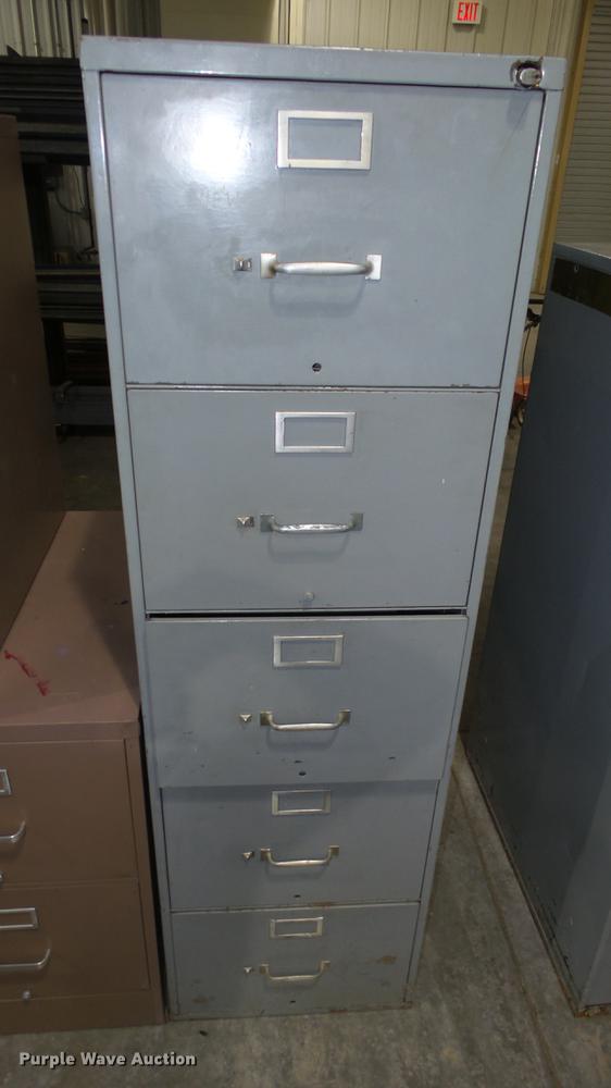 image for item EF9175 (6) filing cabinets