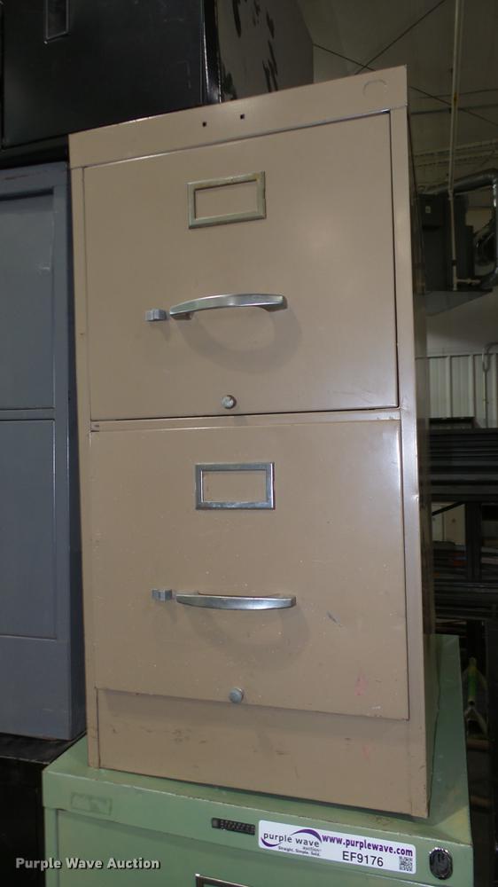 image for item EF9176 (8) filing cabinets
