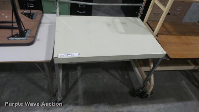 image for item EF9181 (4) computer carts