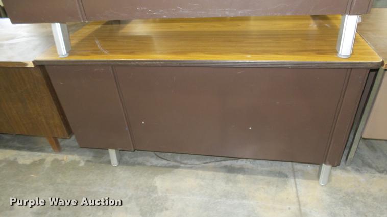 image for item EF9183 (2) metal desks