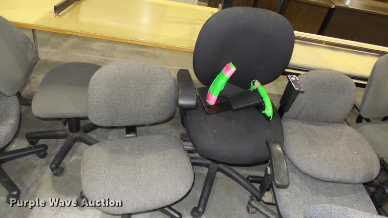 image for item EF9185 Approximately 33 chairs