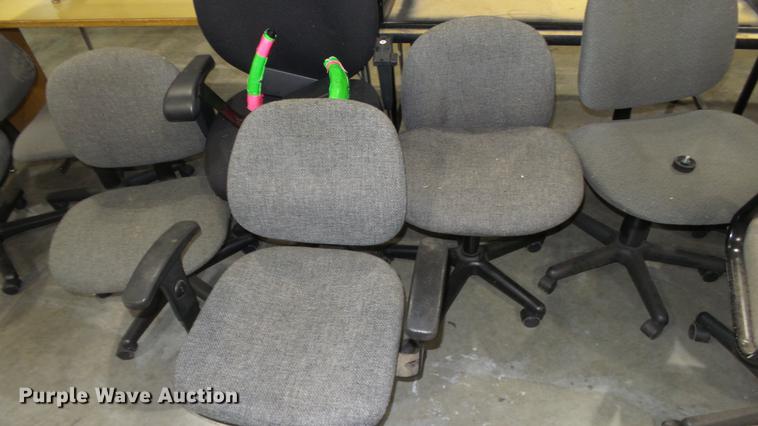 image for item EF9185 Approximately 33 chairs