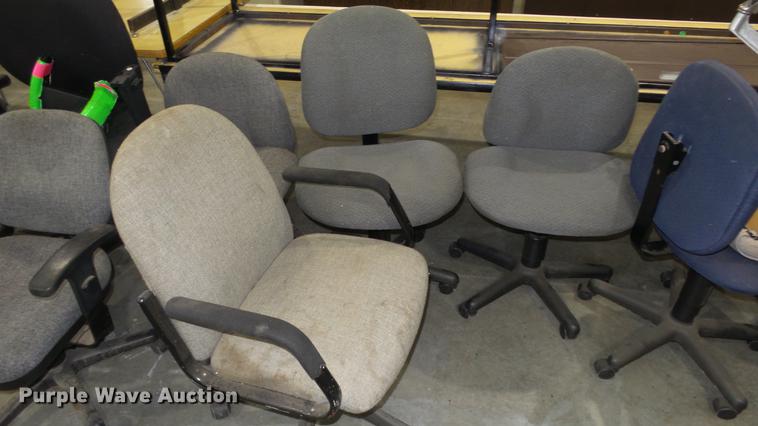 image for item EF9185 Approximately 33 chairs
