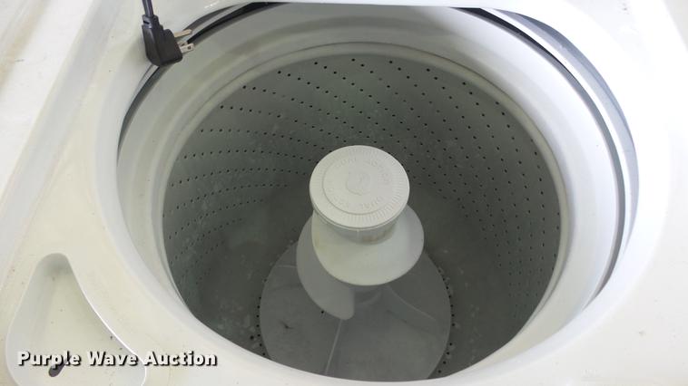 image for item EF9195 (2) Kenmore washers