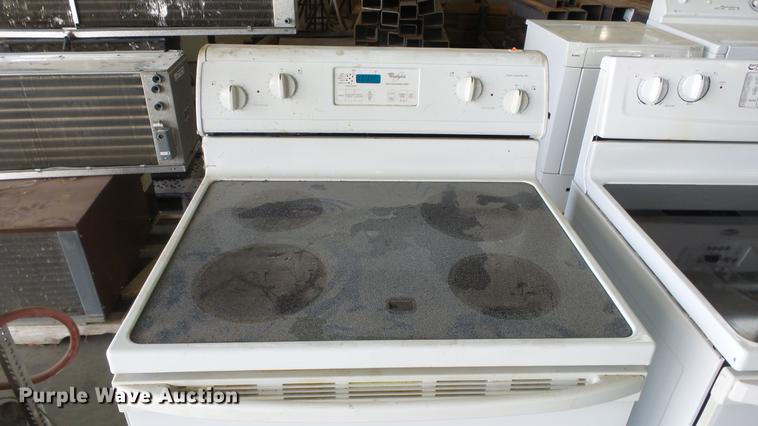 image for item EF9196 (3) ovens