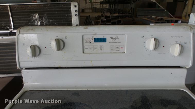 image for item EF9196 (3) ovens