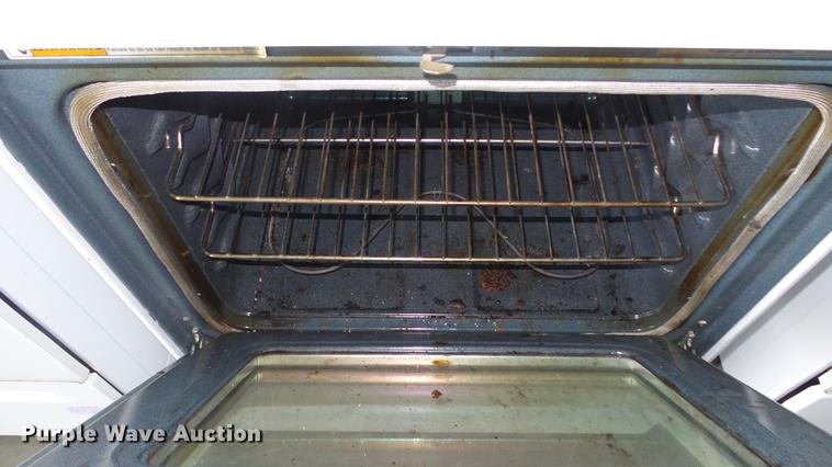 image for item EF9196 (3) ovens