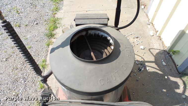 image for item EF9211 Hotsy 555SS hot pressure washer