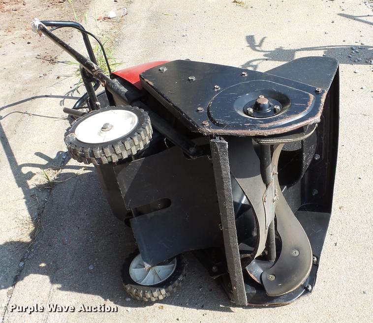 image for item EF9216 Toro CCR-3650 snow blower