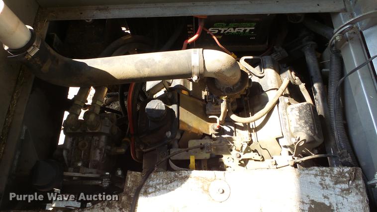 image for item EF9218 Zipper STS-27 ZTR lawn mower