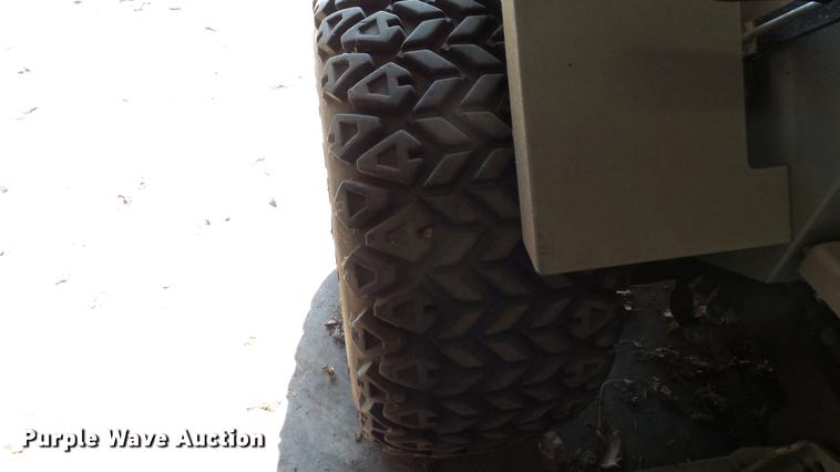 image for item EF9218 Zipper STS-27 ZTR lawn mower