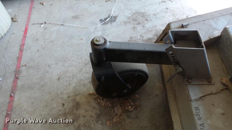 image for item EF9218 Zipper STS-27 ZTR lawn mower