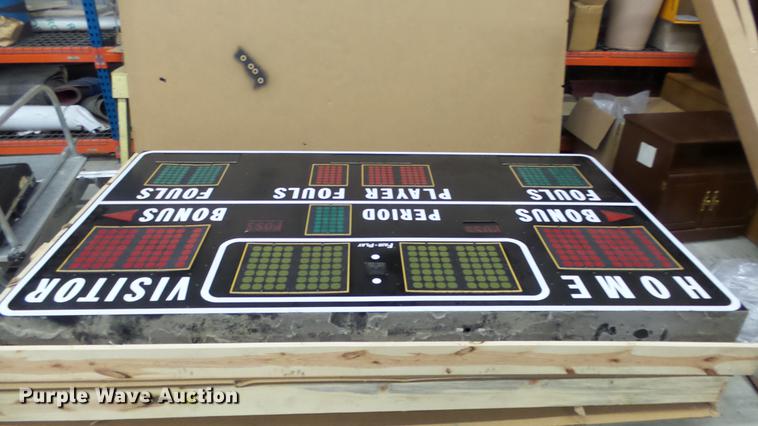 image for item EF9221 (2) Fair Play basketball scoreboards